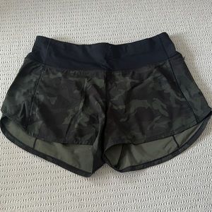 Lululemon Speed Up 4 inch inseam Shorts
